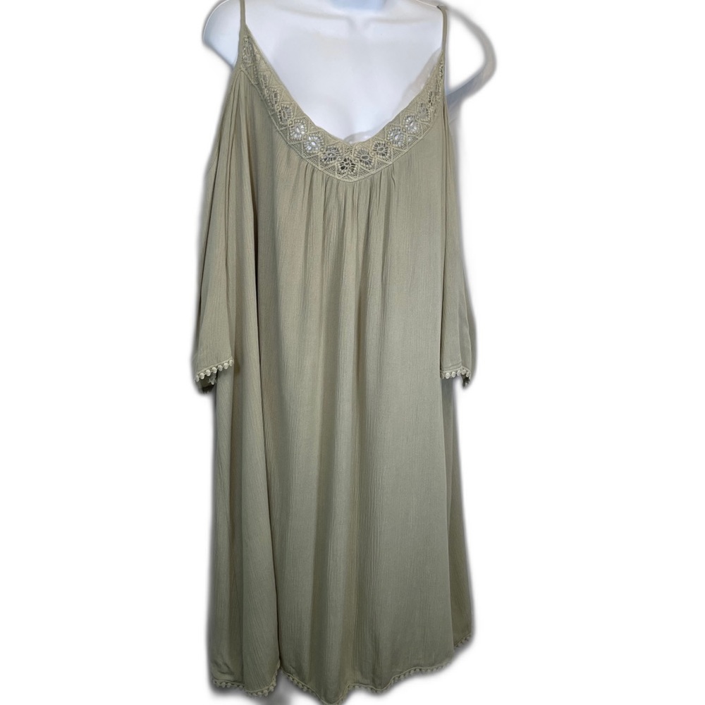 Naïf sage boho tunic with cold shoulders